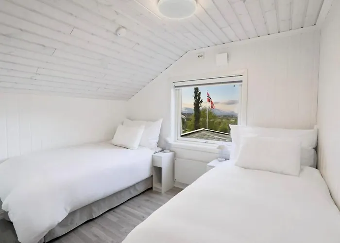 Modern With Incredible Panoramic Views Apartment Tromso