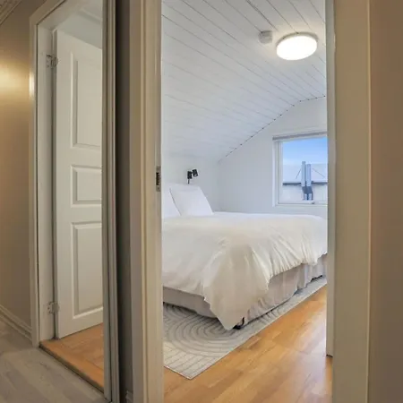 Modern With Incredible Panoramic Views Tromsø