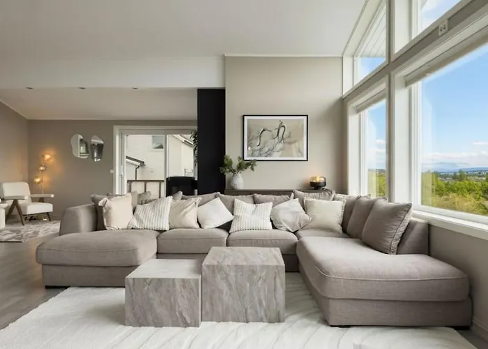 Modern With Incredible Panoramic Views *