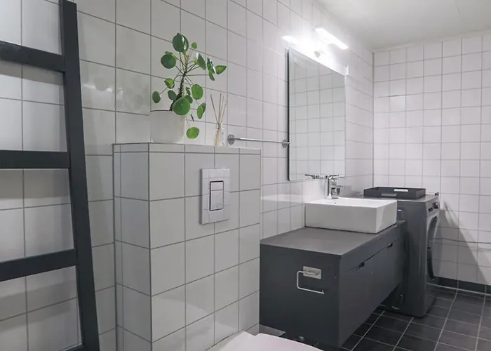 Modern With Incredible Panoramic Views